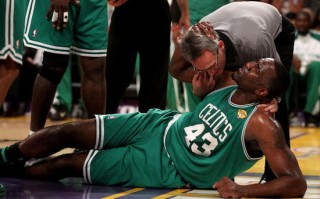 nba胫骨骨折休战多久，篮球胫骨骨折