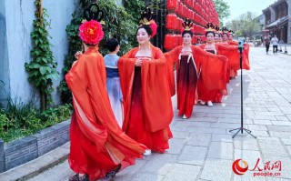 姐妹连体汉服穿搭，姐妹连体汉服穿搭图片