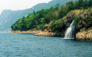 黄石游玩攻略游戏，黄石 游玩