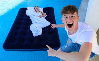 哥哥恶搞亲妹妹视频大全，哥哥恶搞亲妹妹视频大全在线观看