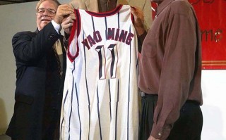 姚明nba正名之路，姚明nba生涯巅峰时刻