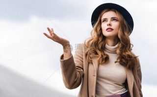 女人主题脱口秀段子文案，女人主题脱口秀段子文案怎么写